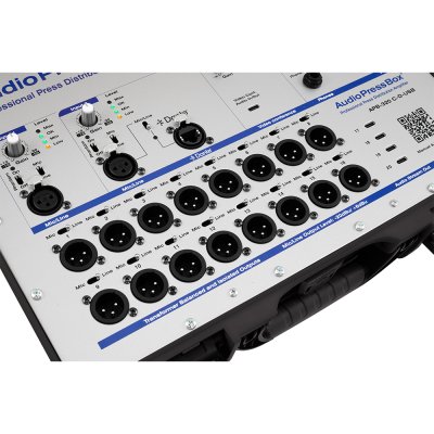 AudioPressBox audiosplit kuffert med 1 Dante 1 USB-c in og 16 mic/line og 4 USB c out