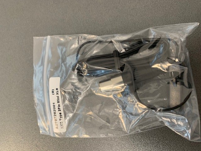Audac kabel til headst, AKG type 3-pin XLR , Sort