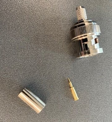 BNC stik han til RG58 kabel =5,0 mm