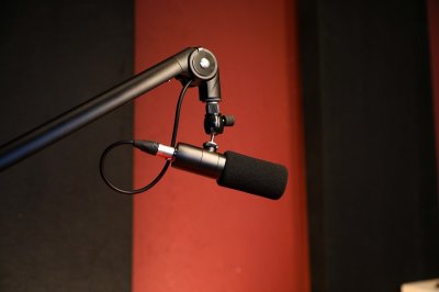 Earthworks Ethos broadcast mikrofon XLR, Sort