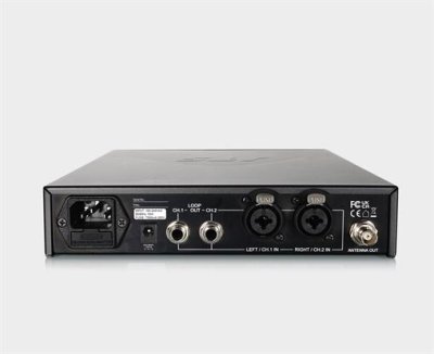 JTS In ear monitor system med IE-1 ear plugs 518-542 MHz