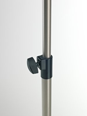 K&M nodestativ 107,  Nikkel lakeret