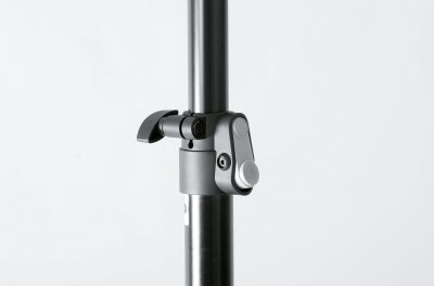 K&M hjttalerstativ stl & alu, sort