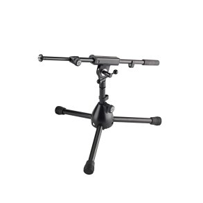 K&M mikrofonstativ med galge, massive 28 cm ben