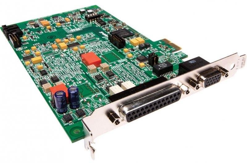 Lynx E22  PCIe 2 in/out Analog & 2 in/out AES/EBU Interface
