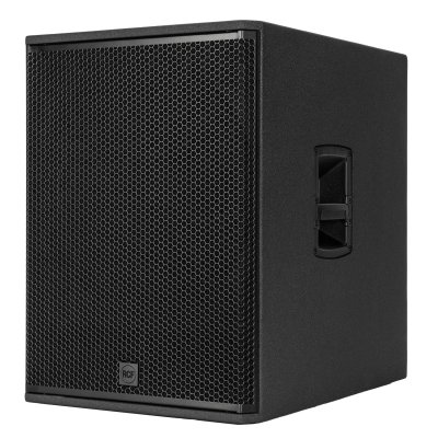 RCF PA s�t med 2 x NX915-A og 2 x SUB708-A