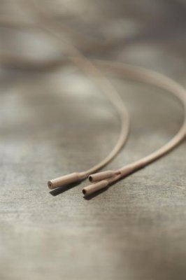 Point Source Audio Embrace lavalier mikrofon dual-Omni, Sort