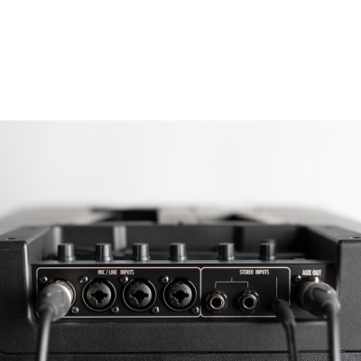 RCF EVOX J9 Mix h�jttaler system 1 aktiv Sub/1 passiv top, Hvid