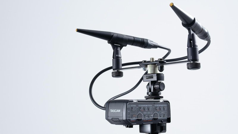 Tascam CA-XLR2D mikrofonadapter til kamera, Analog input