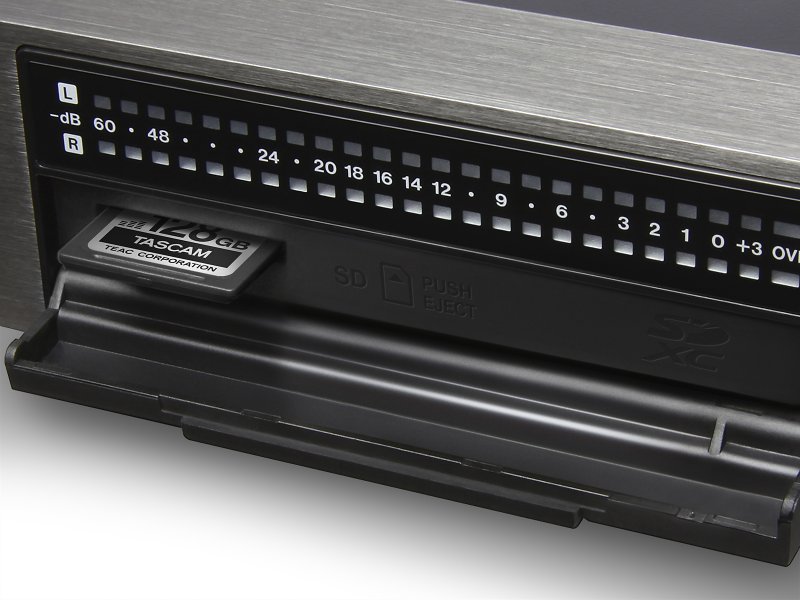 Tascam 2-kanals DSD/PCM master recorder og AD/DA converter