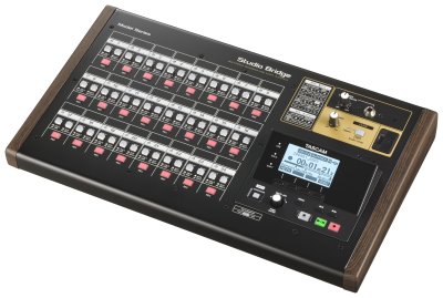Tascam 24-track recorder, USB interface med Midi