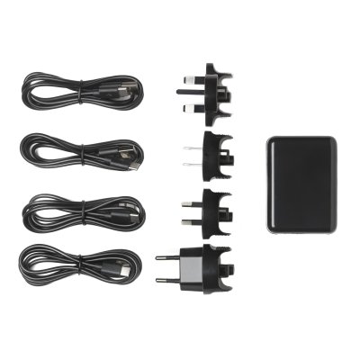 Univox USB lader med 4 USB-c porte med kabler